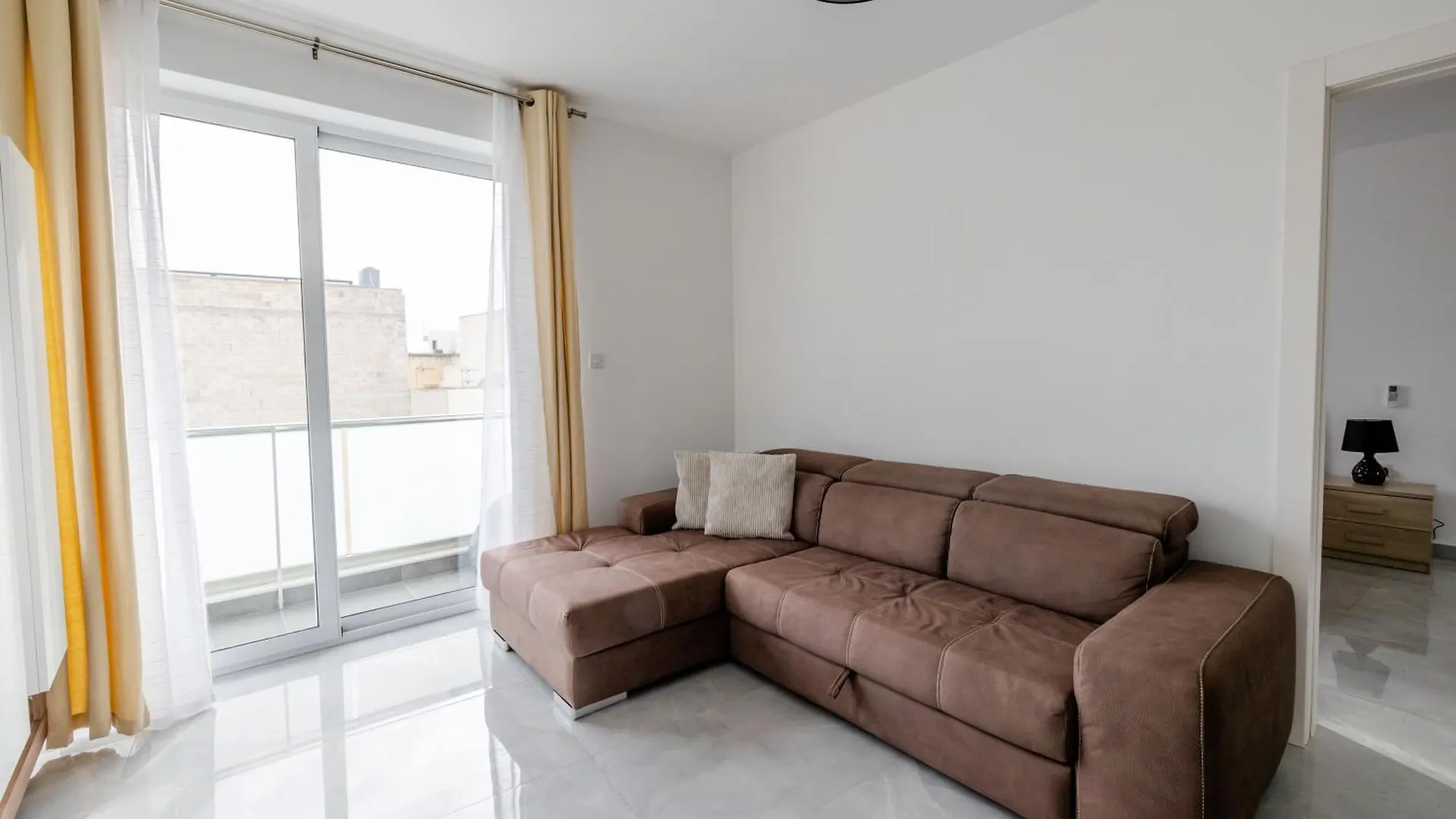 Stunning 2Br Apartment In Sliema - Apt 23 0*,  Malta