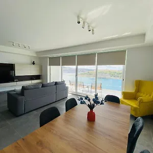 Apartment Seaview Apartment- Valletta Views - 8, 49 Tigne Point Mansions, Sliema