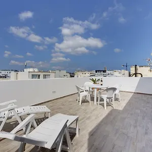 Apartment Magical Rooftop Penthouse, Sliema